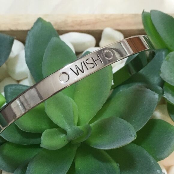 Silver Tone Wish Adjustable Bracelet NWT - Picture 2 of 7